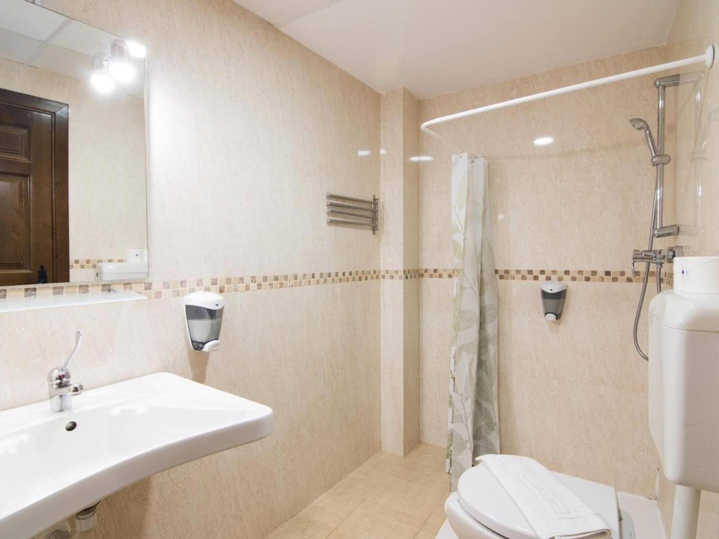 Appartement Tuguest Plaza De Gracia à Grenade Extérieur photo